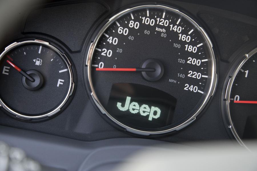  Jeep Cherokee 2008 года  (фото 149 из 161)